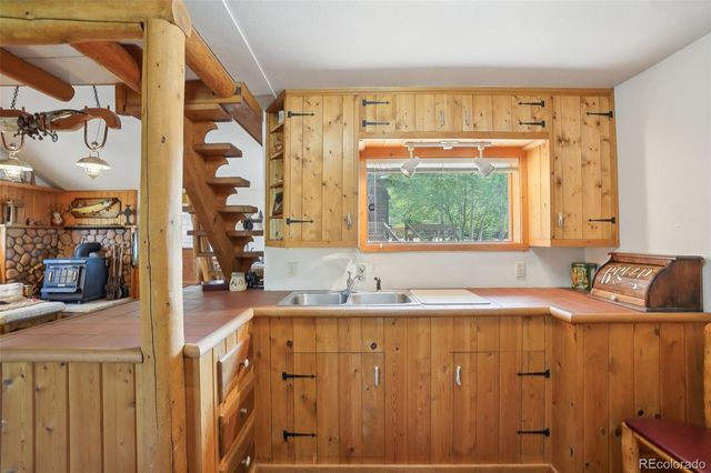 2120 Lee Circle Drive, Woodland Park, CO 80863