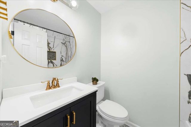 330 Monivea Lane, Roswell, GA 30075