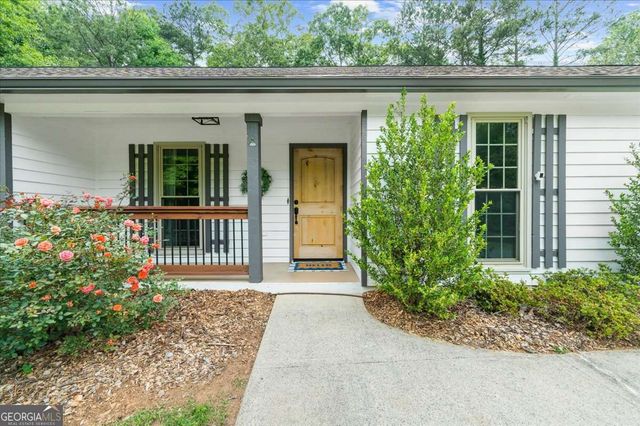 330 Monivea Lane, Roswell, GA 30075