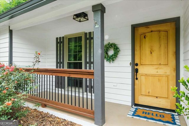 330 Monivea Lane, Roswell, GA 30075