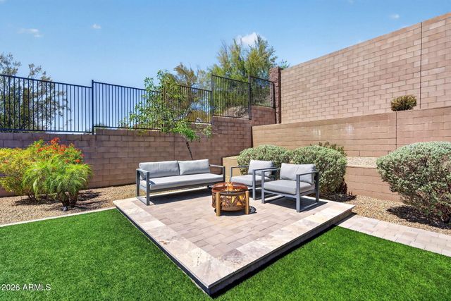 24938 N 88th Lane, Peoria, AZ 85383