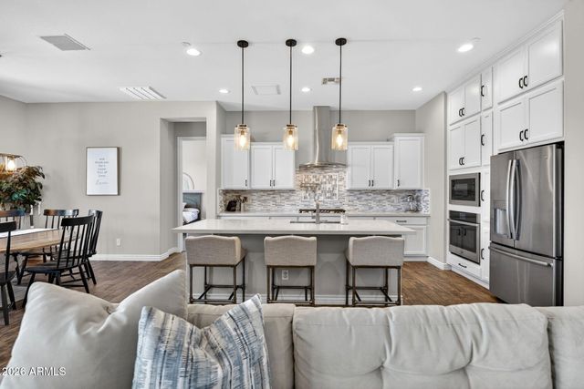 24938 N 88th Lane, Peoria, AZ 85383