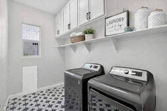 24938 N 88th Lane, Peoria, AZ 85383