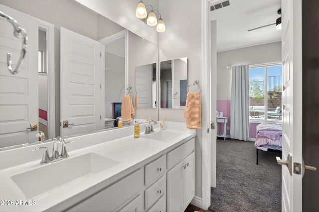 24938 N 88th Lane, Peoria, AZ 85383