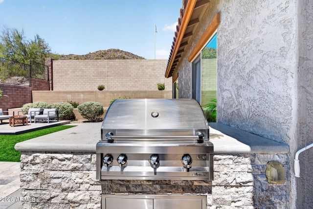 24938 N 88th Lane, Peoria, AZ 85383