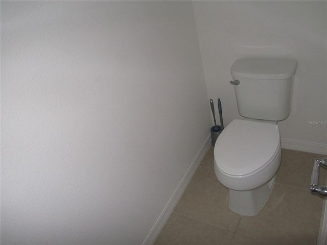 365 BLUE LAKE CIRCLE, Kissimmee, FL 34758