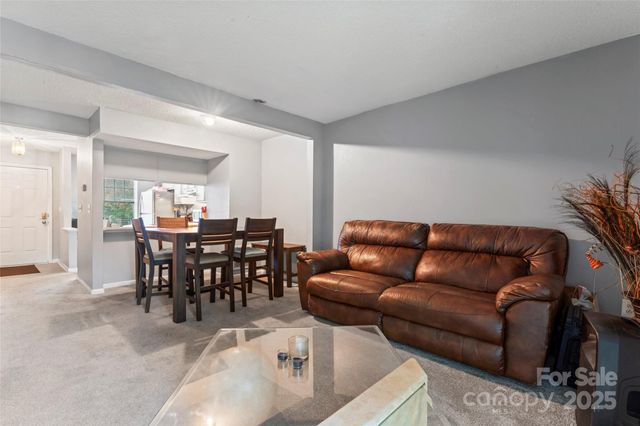 601 Lex Drive, Charlotte, NC 28262