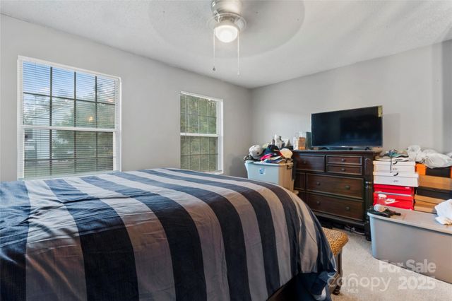 601 Lex Drive, Charlotte, NC 28262