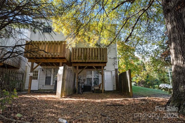 601 Lex Drive, Charlotte, NC 28262