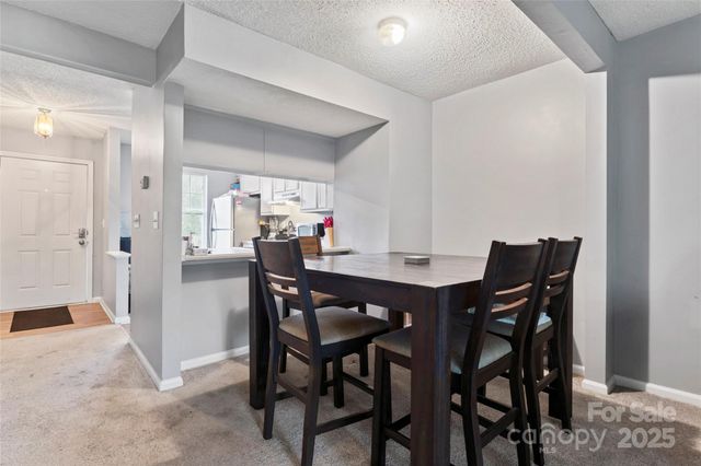 601 Lex Drive, Charlotte, NC 28262