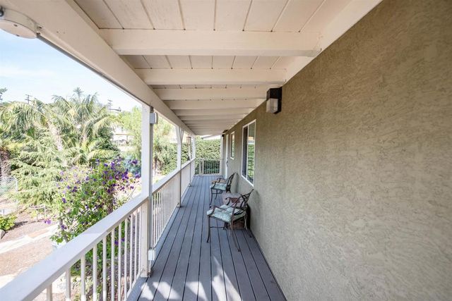 6406 08 N Radio Dr, San Diego, CA 92114