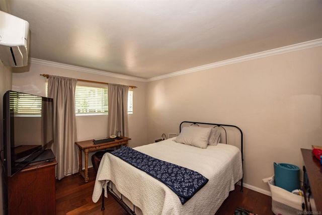 6406 08 N Radio Dr, San Diego, CA 92114