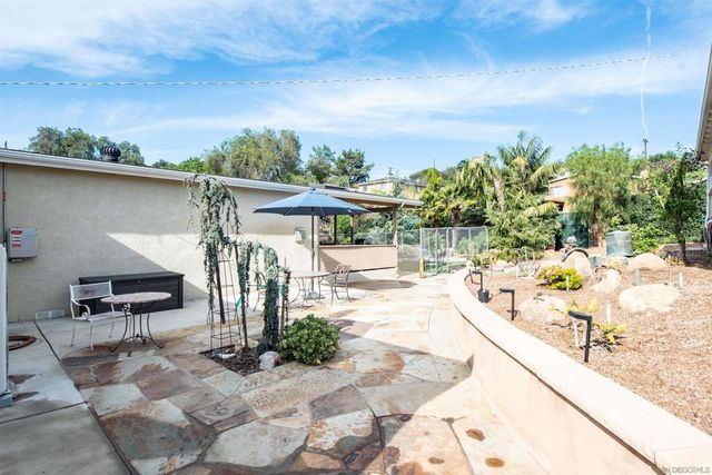 6406 08 N Radio Dr, San Diego, CA 92114