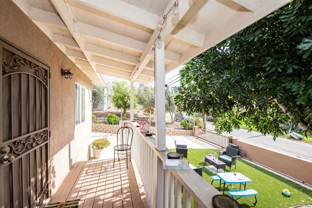 6406 08 N Radio Dr, San Diego, CA 92114