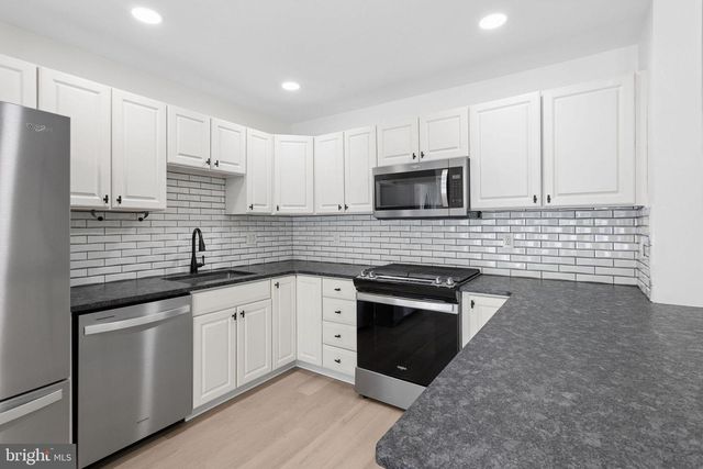 771 BARTON RUN BLVD, Marlton, NJ 08053