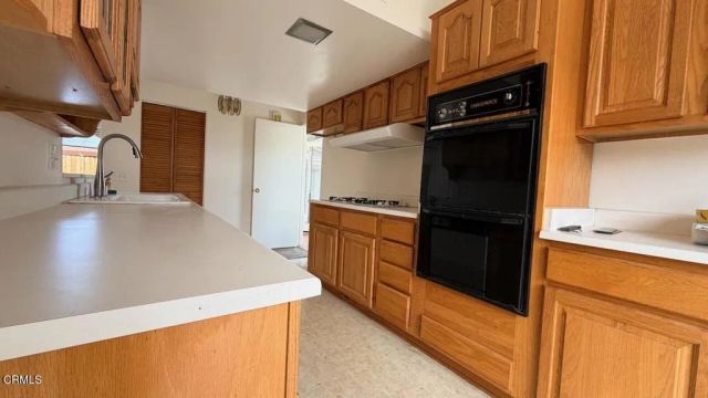 2245 Derby Street, Camarillo, CA 93010