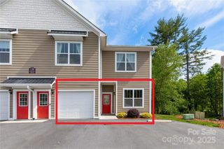 138 Foxden Drive 102, Fletcher, NC 28732