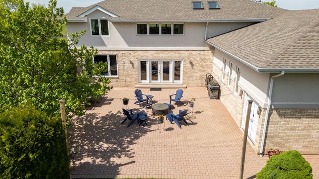6827 W Johnson Court, Monee, IL 60449