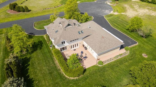 6827 W Johnson Court, Monee, IL 60449