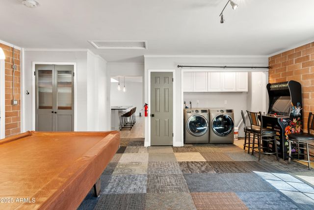 530 N CHARLES Road, Flagstaff, AZ 86001