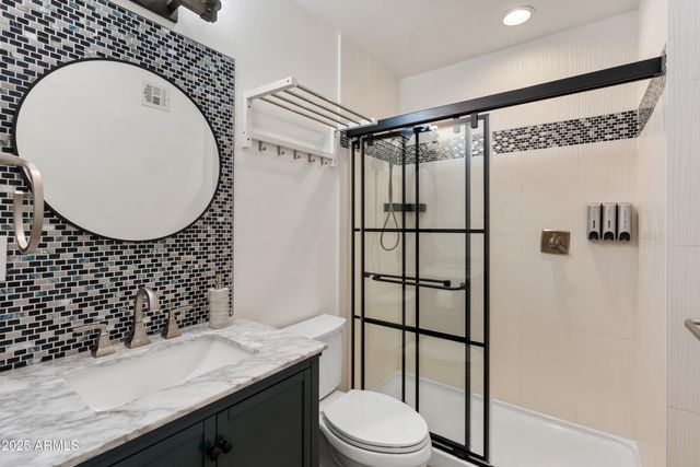 530 N CHARLES Road, Flagstaff, AZ 86001