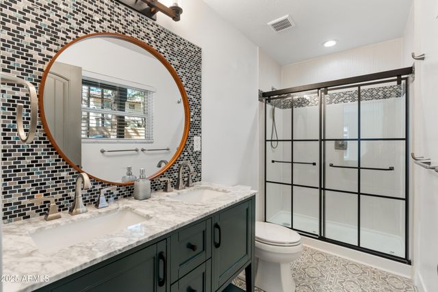 530 N CHARLES Road, Flagstaff, AZ 86001