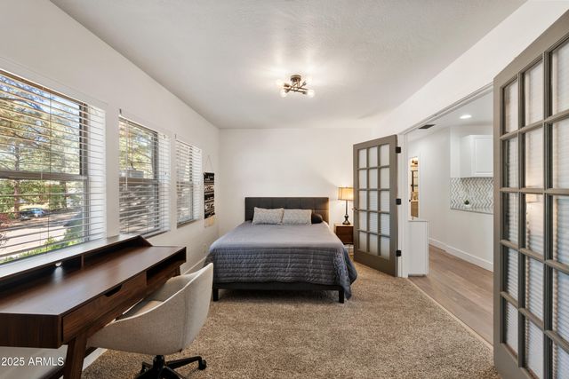 530 N CHARLES Road, Flagstaff, AZ 86001