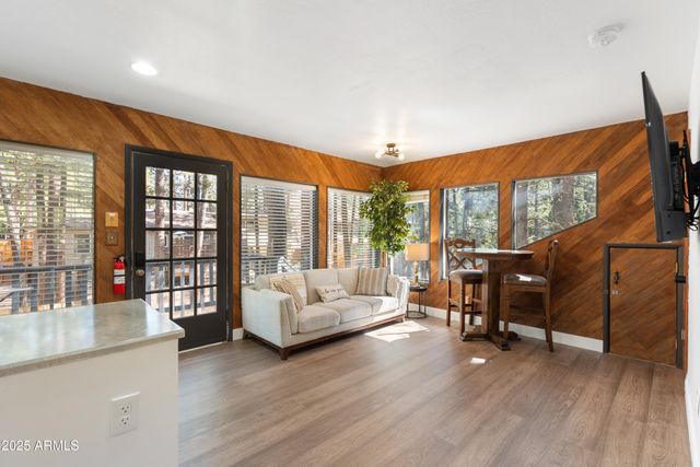 530 N CHARLES Road, Flagstaff, AZ 86001