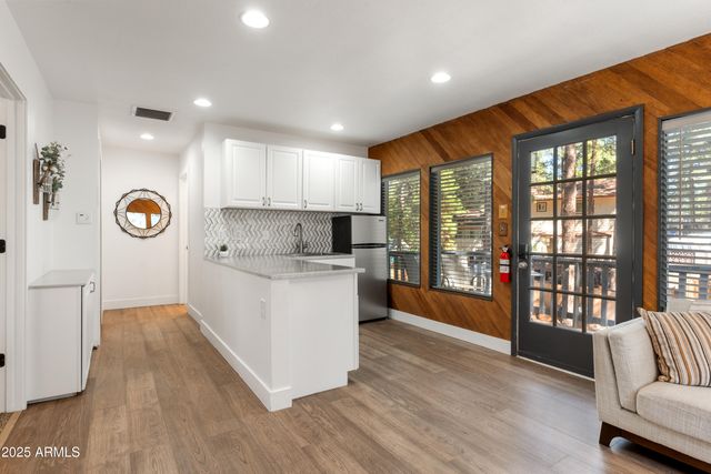 530 N CHARLES Road, Flagstaff, AZ 86001