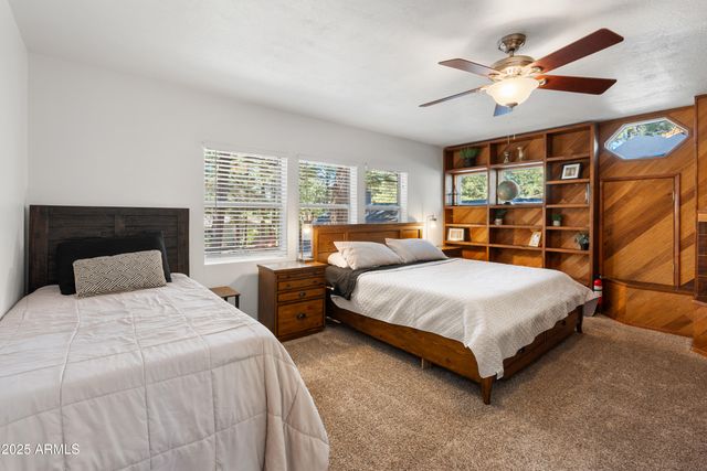 530 N CHARLES Road, Flagstaff, AZ 86001