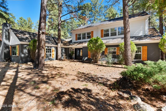 530 N CHARLES Road, Flagstaff, AZ 86001