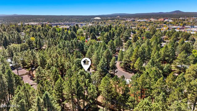 530 N CHARLES Road, Flagstaff, AZ 86001