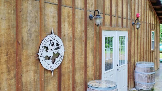 19304 8th Avenue NW, Arlington, WA 98223