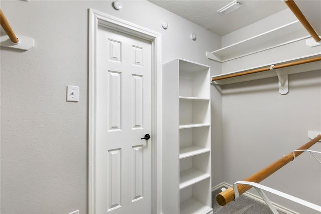 22000 Knights Cove Drive, Kingwood, TX 77339