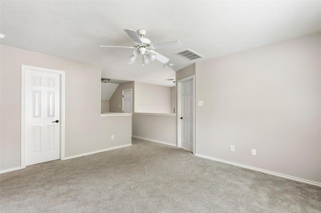 22000 Knights Cove Drive, Kingwood, TX 77339