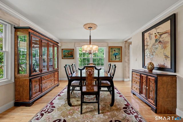 82 Ramapoo Road, Ridgefield, CT 06877