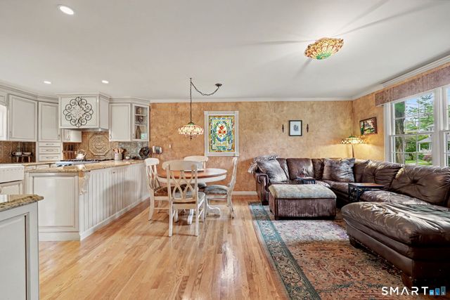82 Ramapoo Road, Ridgefield, CT 06877