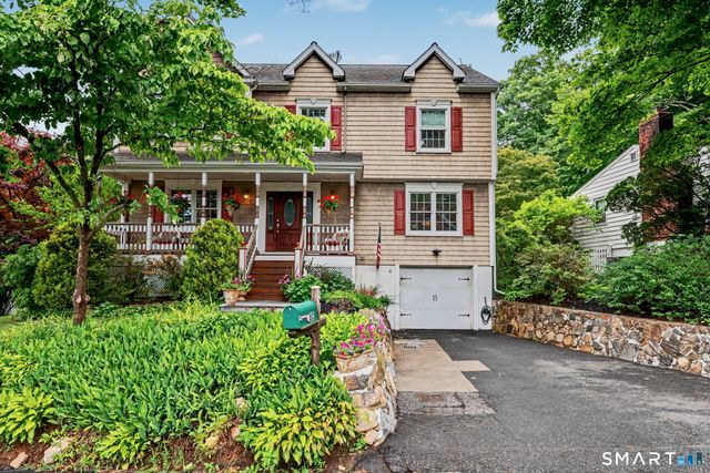 82 Ramapoo Road, Ridgefield, CT 06877