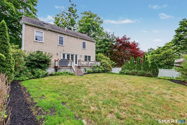 82 Ramapoo Road, Ridgefield, CT 06877