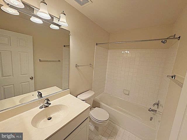 13512 STARGAZER TER, Centreville, VA 20120