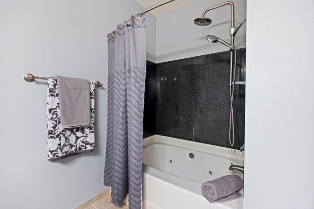 1984 Folly Road B302, Charleston, SC 29412