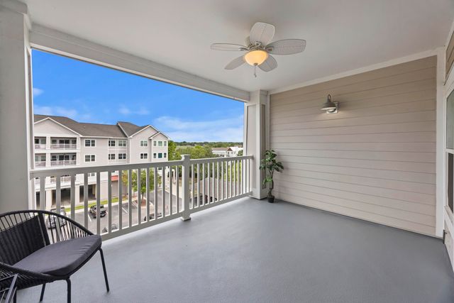 1984 Folly Road B302, Charleston, SC 29412