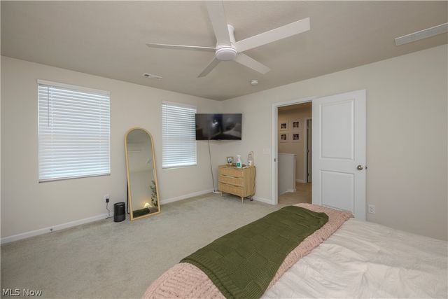 2741 Bishop Oval, Barberton, OH 44203