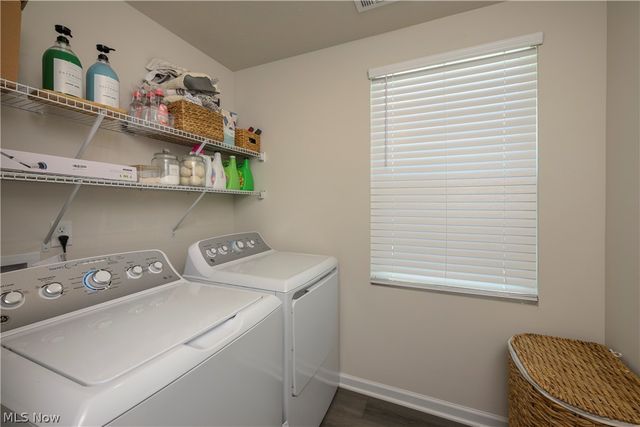 2741 Bishop Oval, Barberton, OH 44203