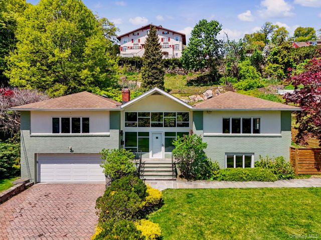 151 Devon Road, Bronxville, NY 10708