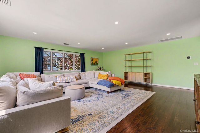 151 Devon Road, Bronxville, NY 10708