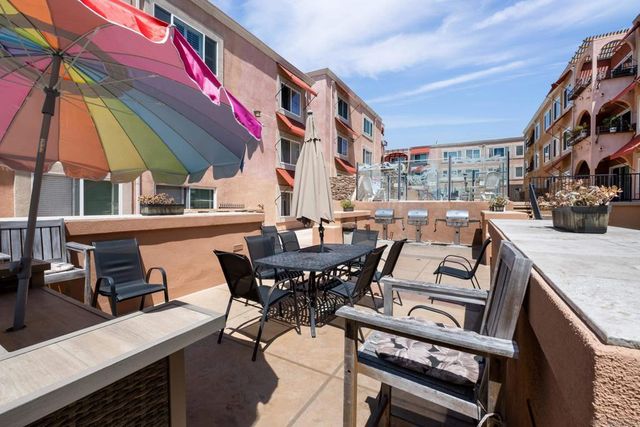 860 Turquoise 132, San Diego, CA 92109