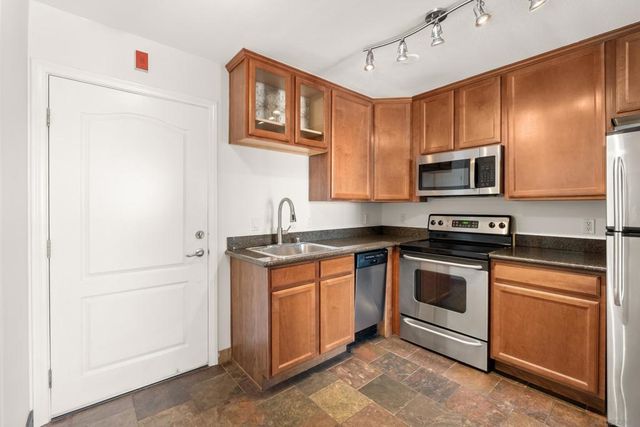 860 Turquoise 132, San Diego, CA 92109