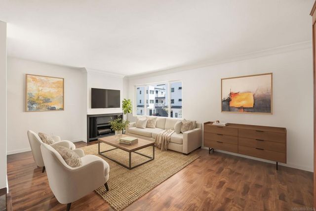 860 Turquoise 132, San Diego, CA 92109