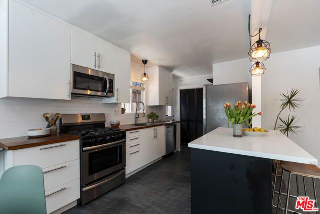 3259 E 2nd Street, Los Angeles, CA 90063